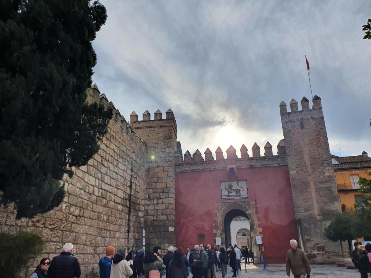 Hostal Puerta Carmona Σεβίλλη Εξωτερικό φωτογραφία