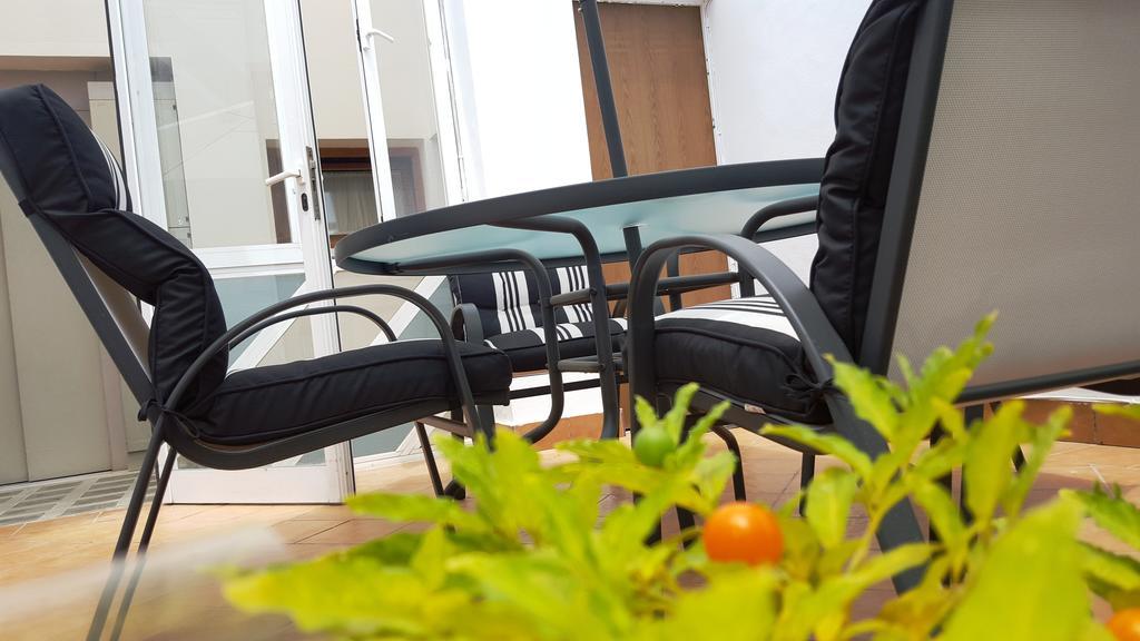 Hostal Puerta Carmona Σεβίλλη Εξωτερικό φωτογραφία