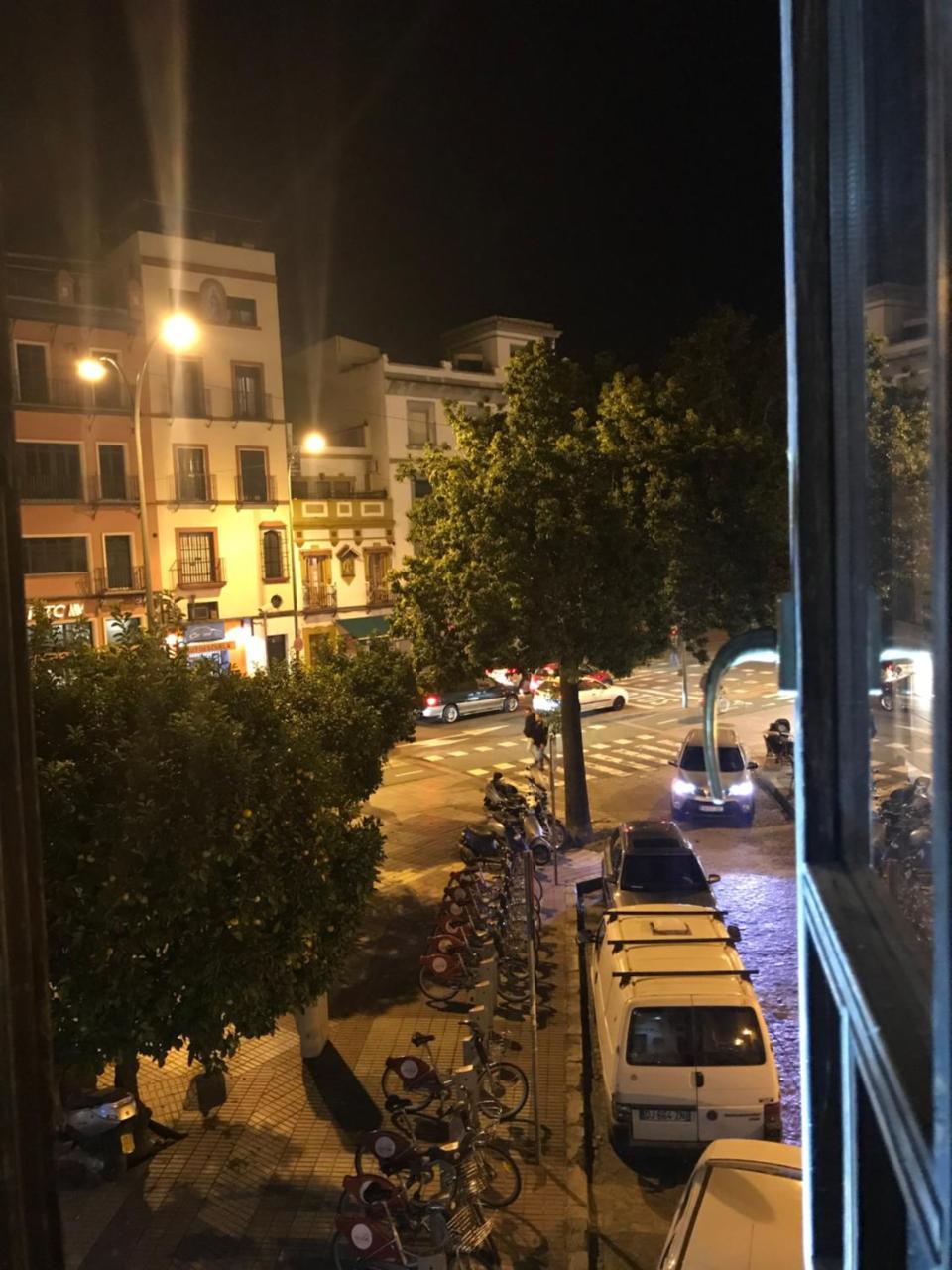 Hostal Puerta Carmona Σεβίλλη Εξωτερικό φωτογραφία